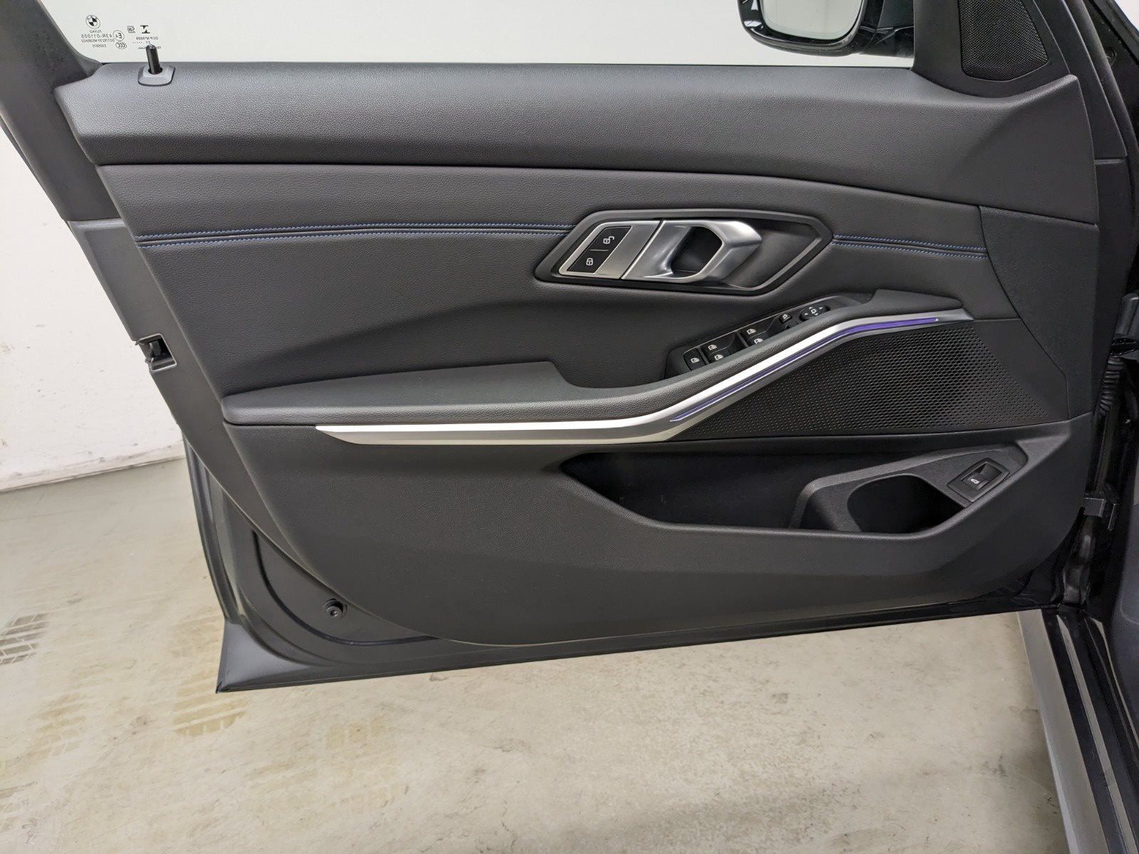 BMW 320d M Sport - Samsaru's Car Outlet