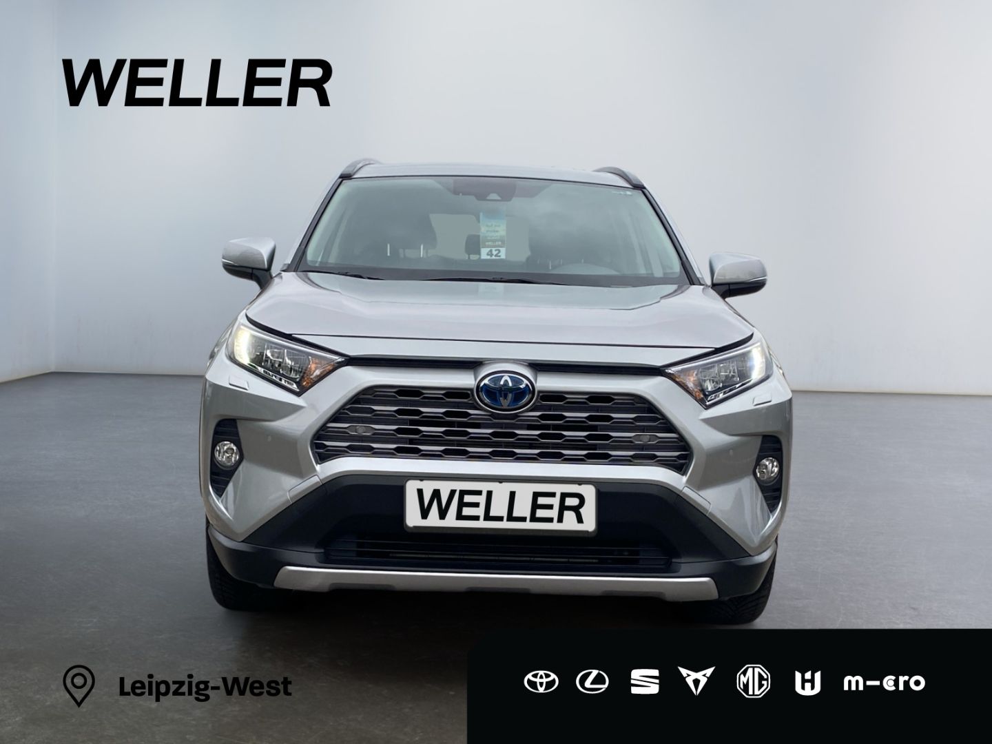 Toyota RAV 4 2.5 4x4 Hybrid - Samsaru's Car Outlet