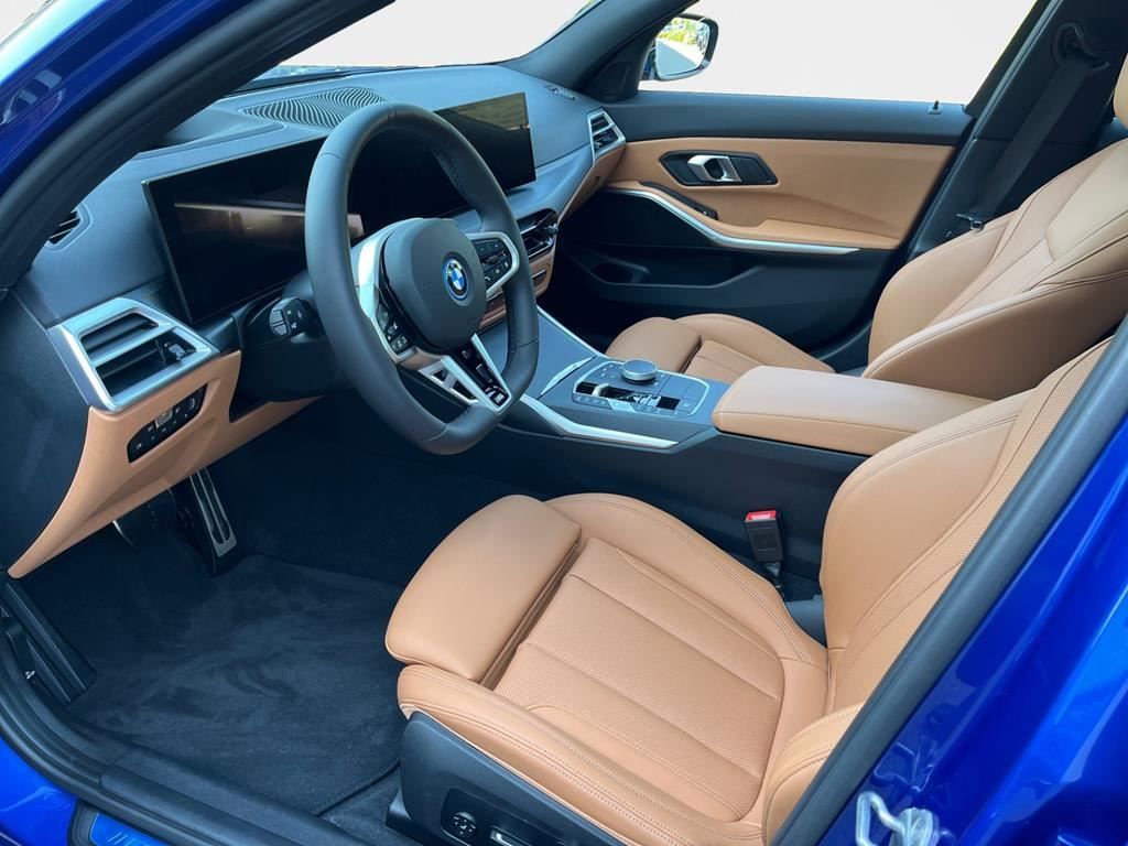 BMW 330e Touring xDrive M Sport AHK+ACC+Inno+Pano+