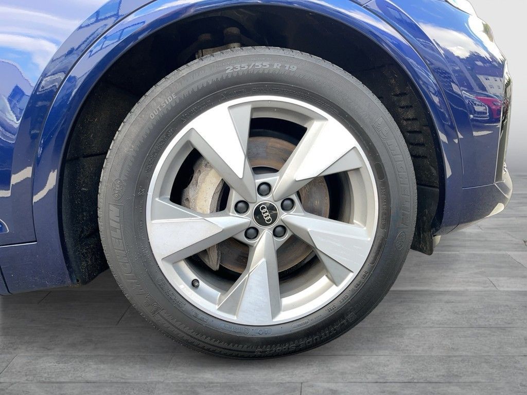 Audi Q5 55 TFSI e quattro S line LED AHK Kamera HeadU
