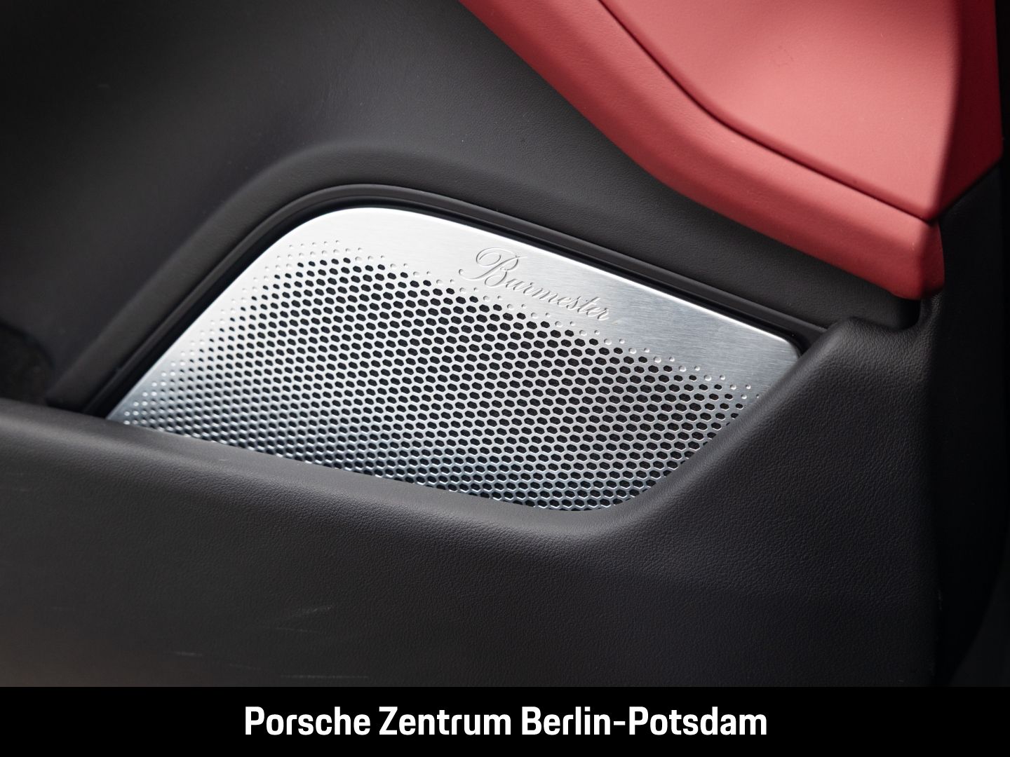 Porsche Taycan Turbo S Sport Turismo Burmester LED