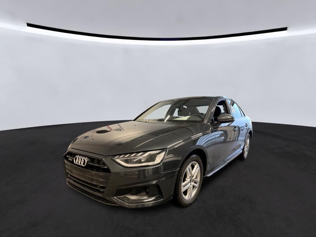 Audi A4 40 TDI quat S-TRONIC R-KAM V-COCK LED NAVI AN