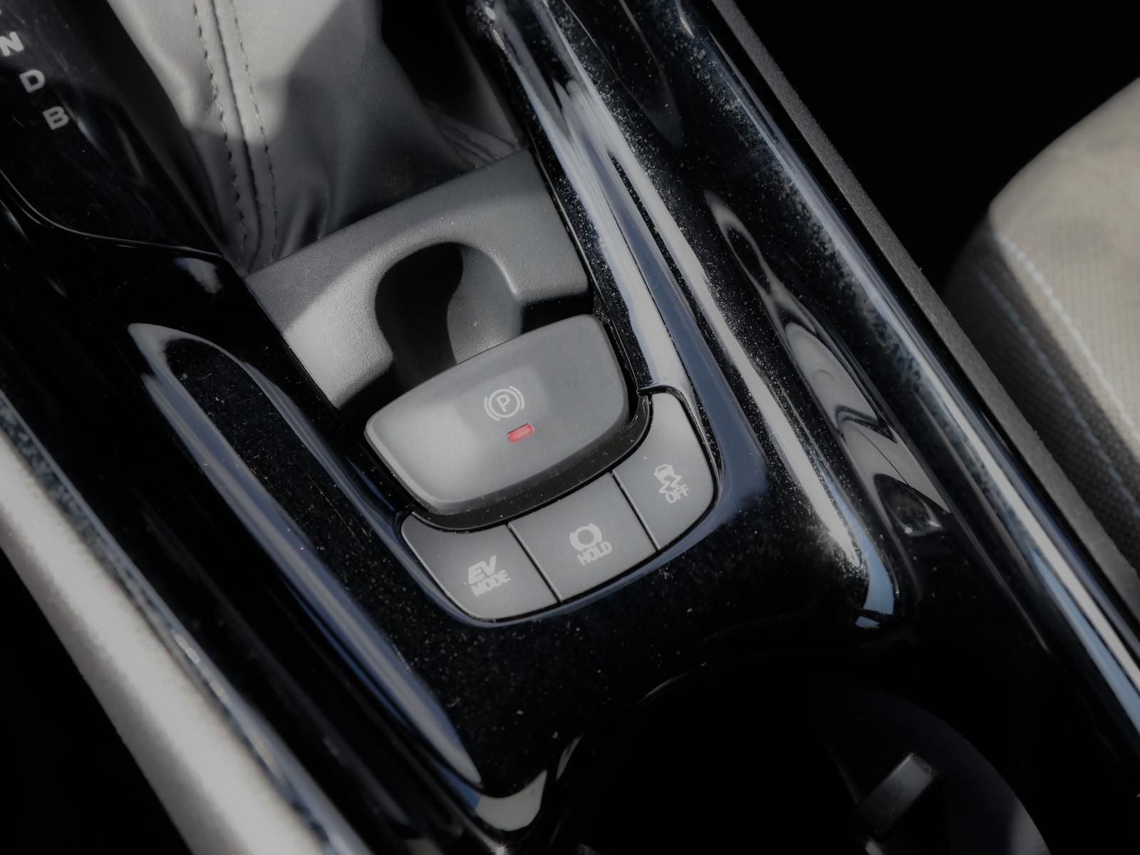 Toyota C-HR 1.8 Hybrid - Samsaru's Car Outlet