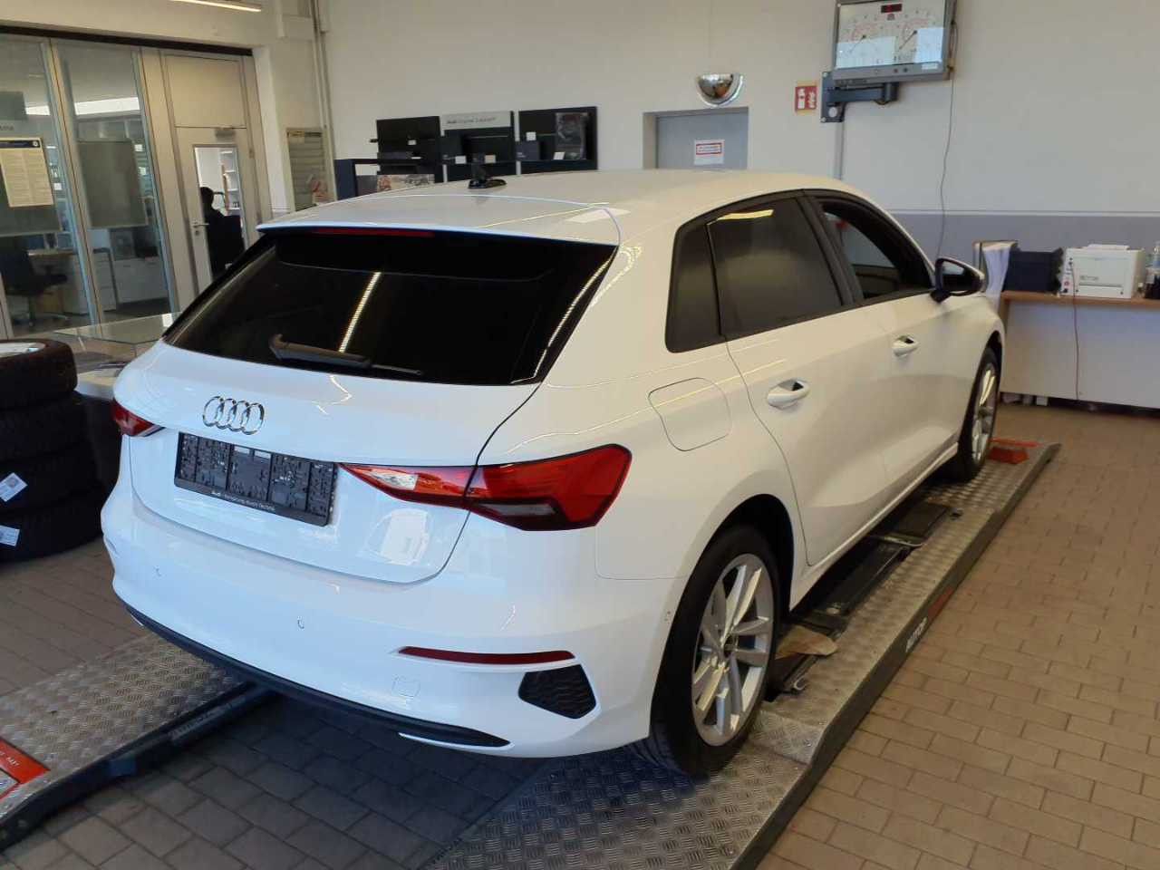 Audi A3 Sportback 40 TFSI e S-tronic +LED+ASSISTS+DAB