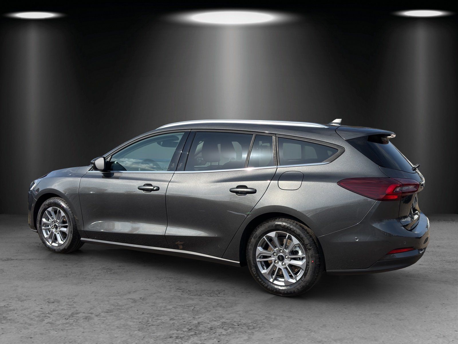 Ford Focus Turnier Titanium X 155PS B&O eCall Winter