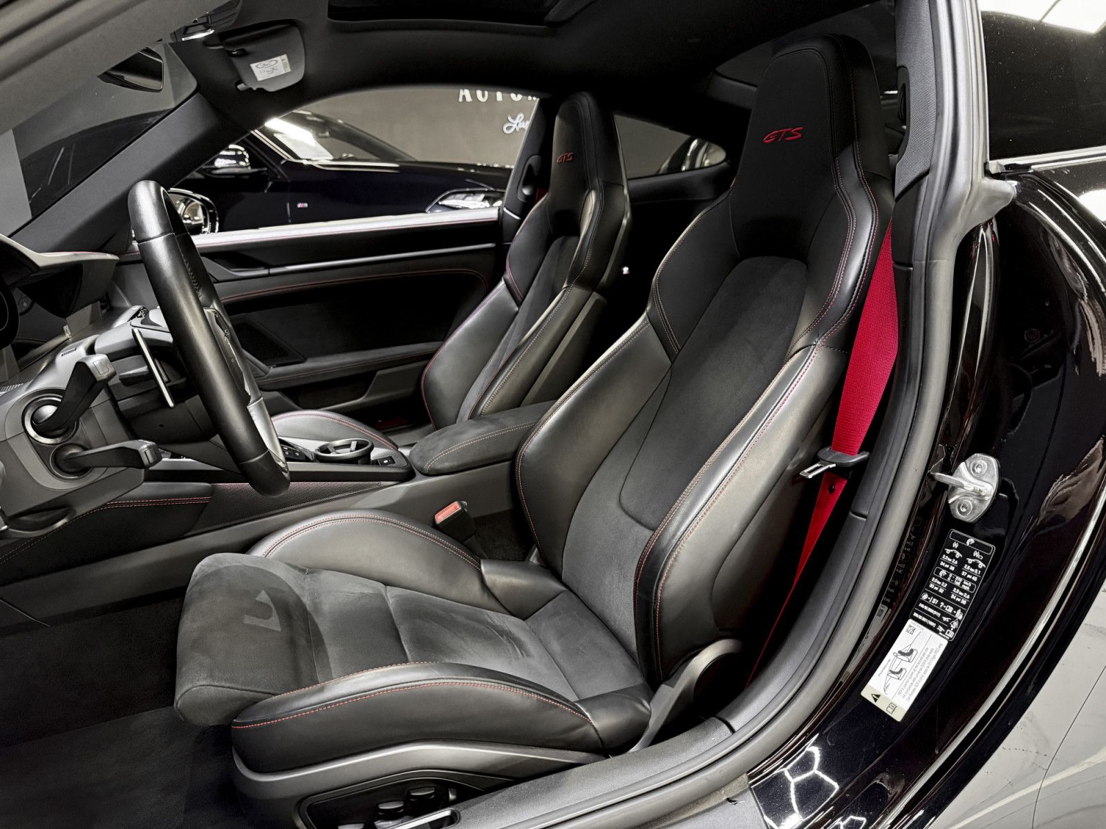 Porsche 992 Carrera 4 GTS / Lift / Bose / Matrix / 360°