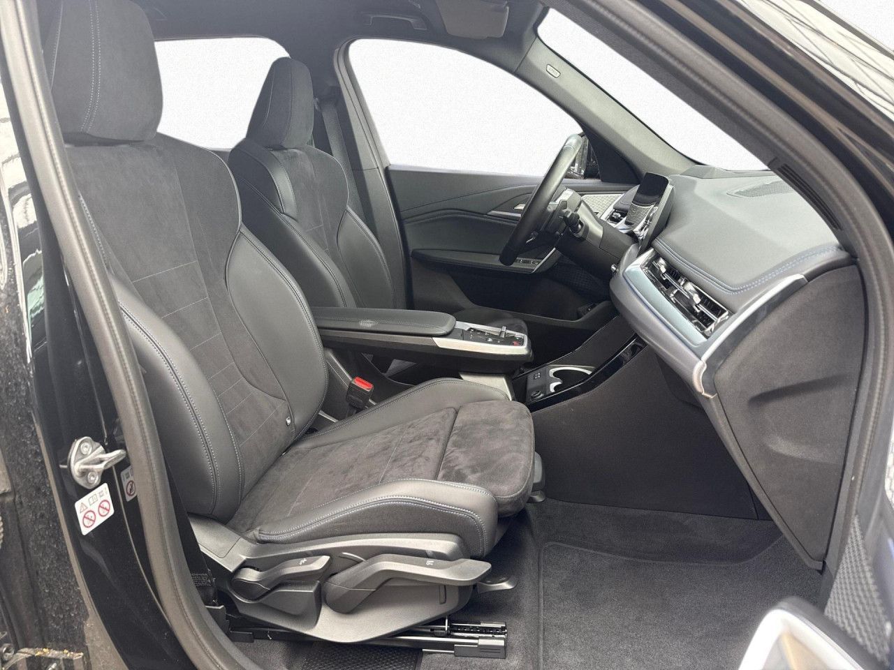 BMW X1 xDrive23d M Sport - Samsaru's Car Outlet