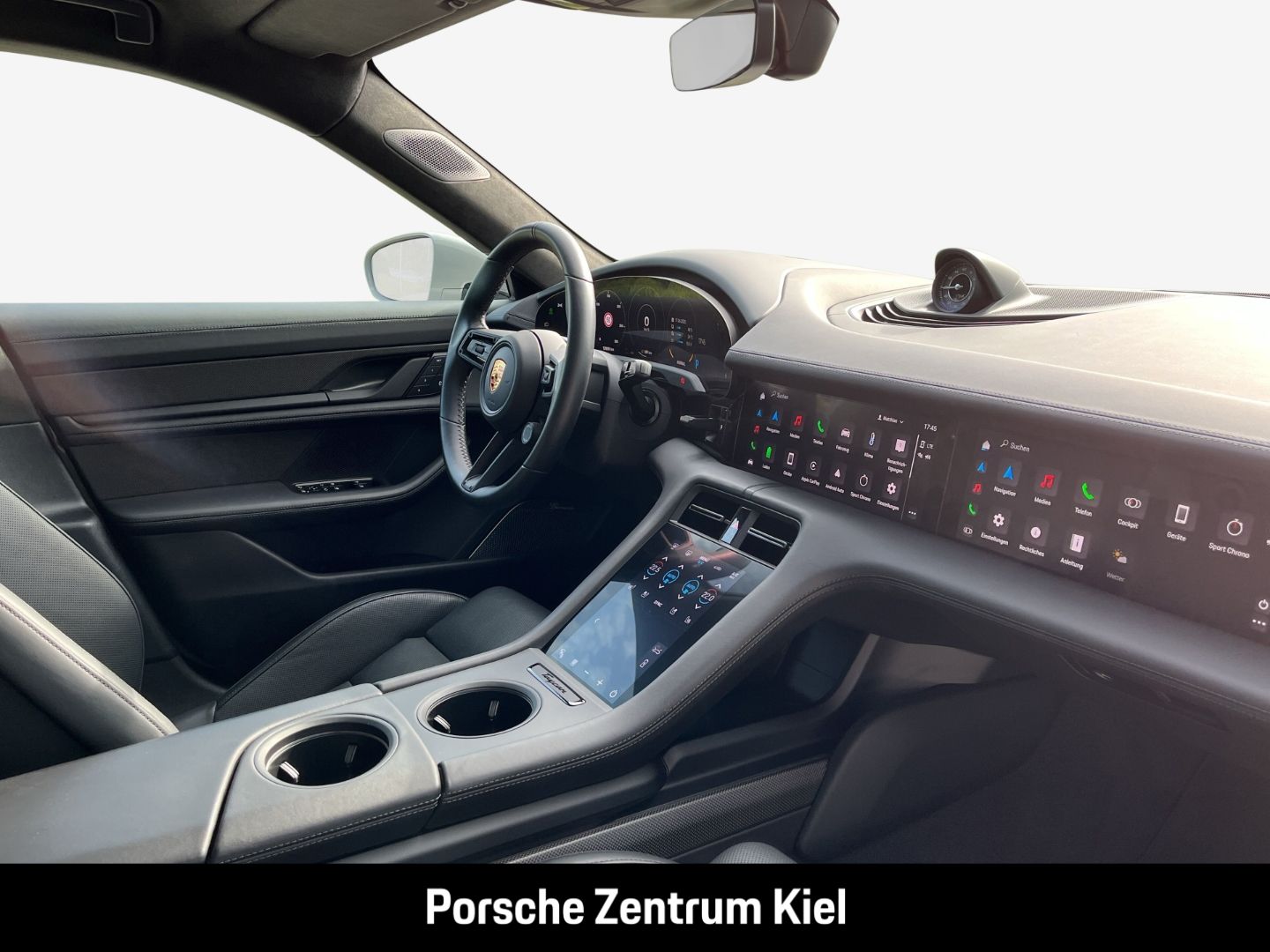 Porsche Taycan Turbo S Sport Turismo Burmester Sunshine-