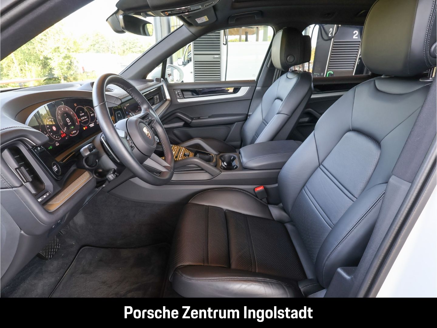 Porsche Cayenne E-Hybrid, Panorama, Luftfederung, Surrou