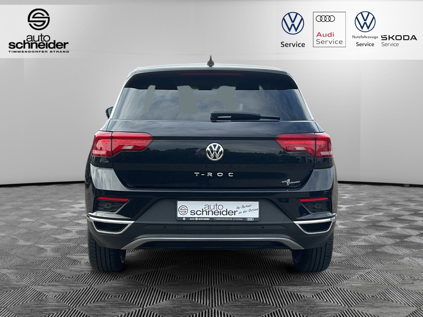 Volkswagen T-Roc 1.5 TSI United - Samsaru's Car Outlet