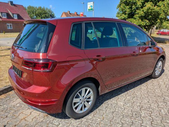 Volkswagen Golf Sportsvan 1.5 TSI Comfortline - Samsaru's Car Outlet