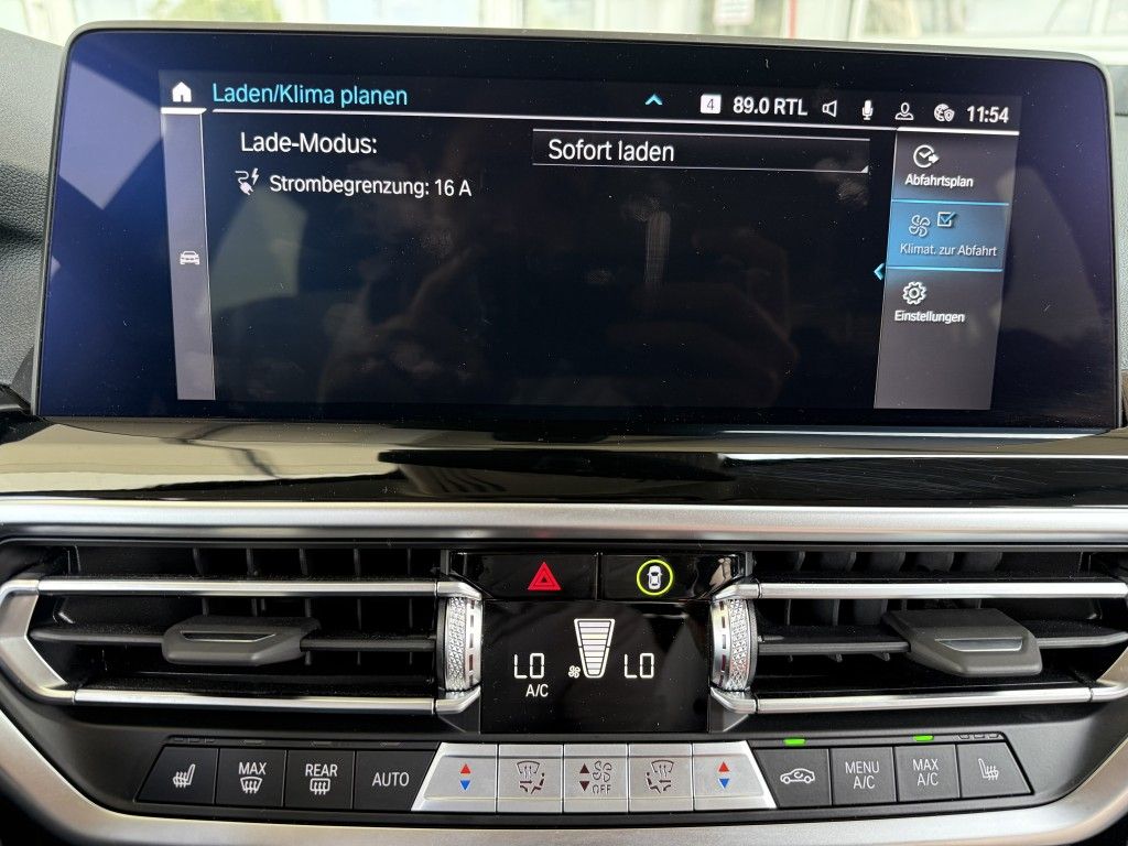 BMW X3 30e xDrive - Samsaru's Car Outlet