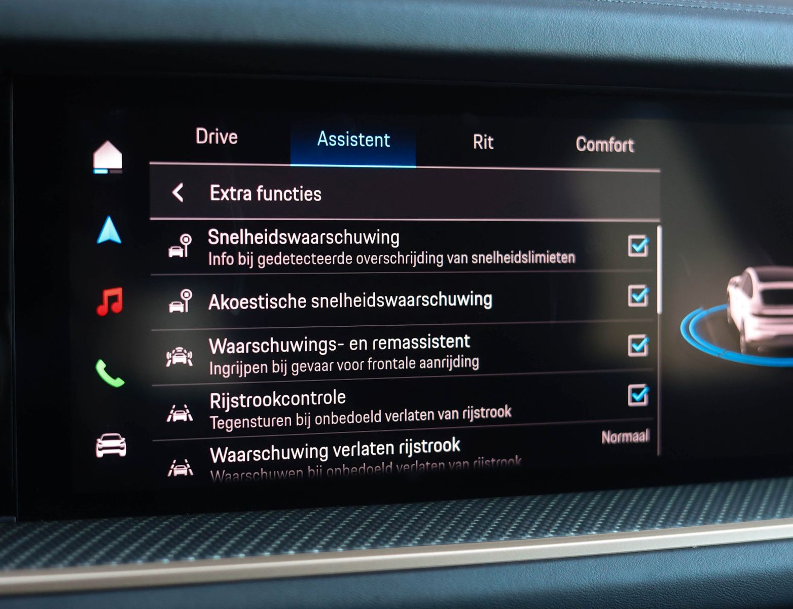 Porsche Cayenne Coupe E-Hybrid *Goodwood Green*