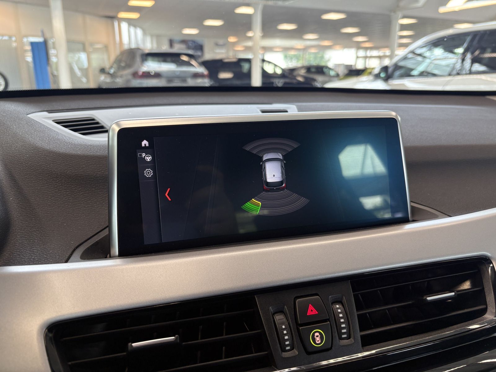 BMW X1 xDrive25e Advantage - Samsaru's Car Outlet