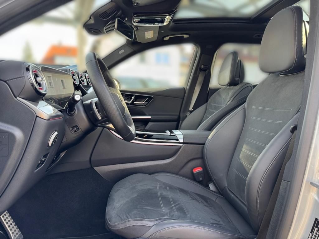 Mercedes-Benz GLC 300 d 4M AMG+AMBIENTE+DISTRO+MEMORY+MBUX+AHK