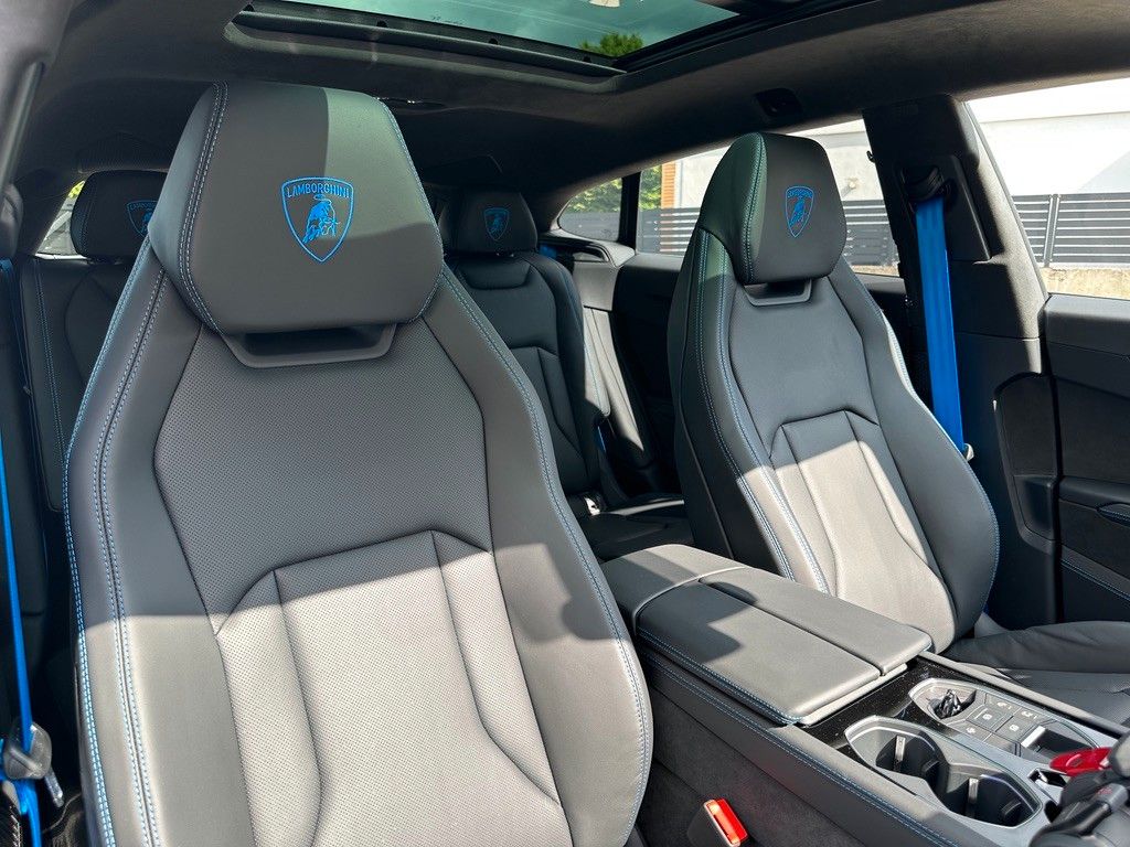 Lamborghini Urus SE - Samsaru's Car Outlet