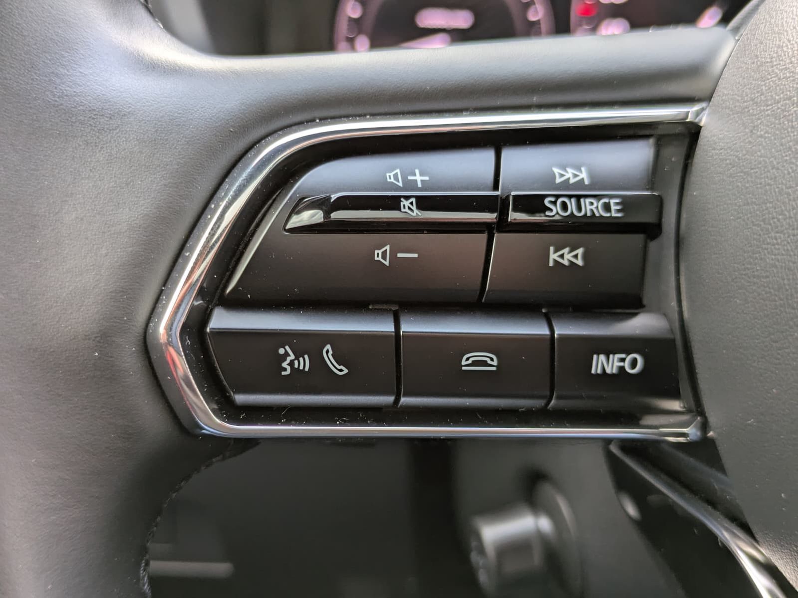 Mazda CX-80 3.3L Homura Plus PANO*HUD*BOSE*NAPPA*7SIT