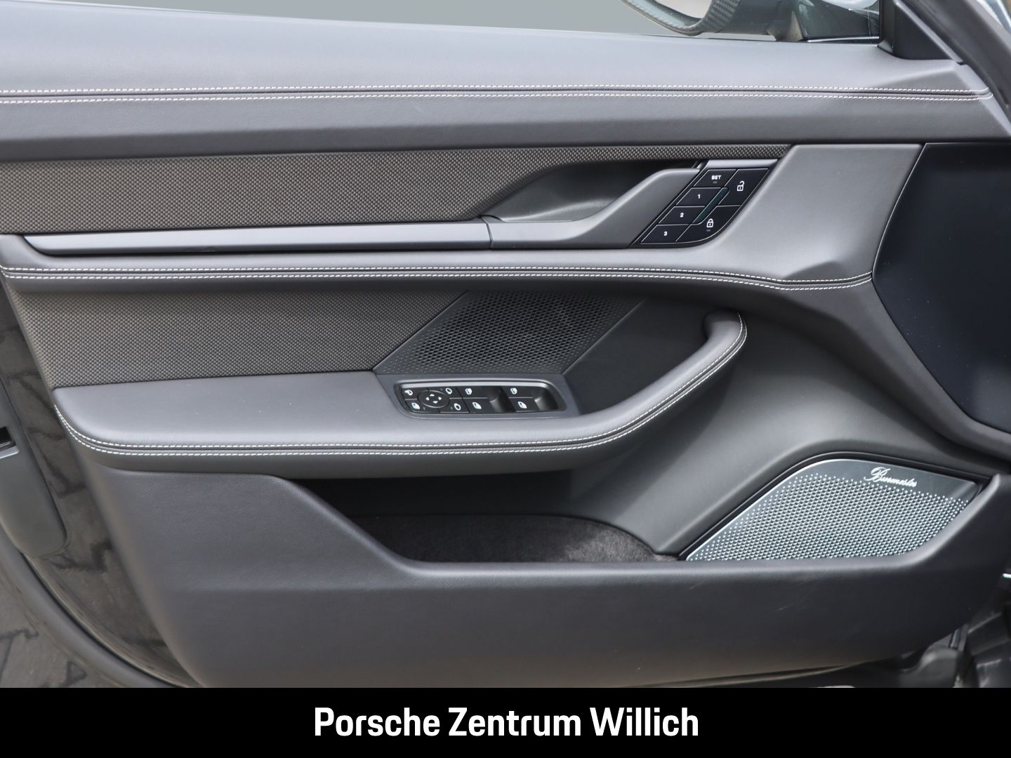 Porsche Taycan 4S Sport Turismo Burmester InnoDrive LED