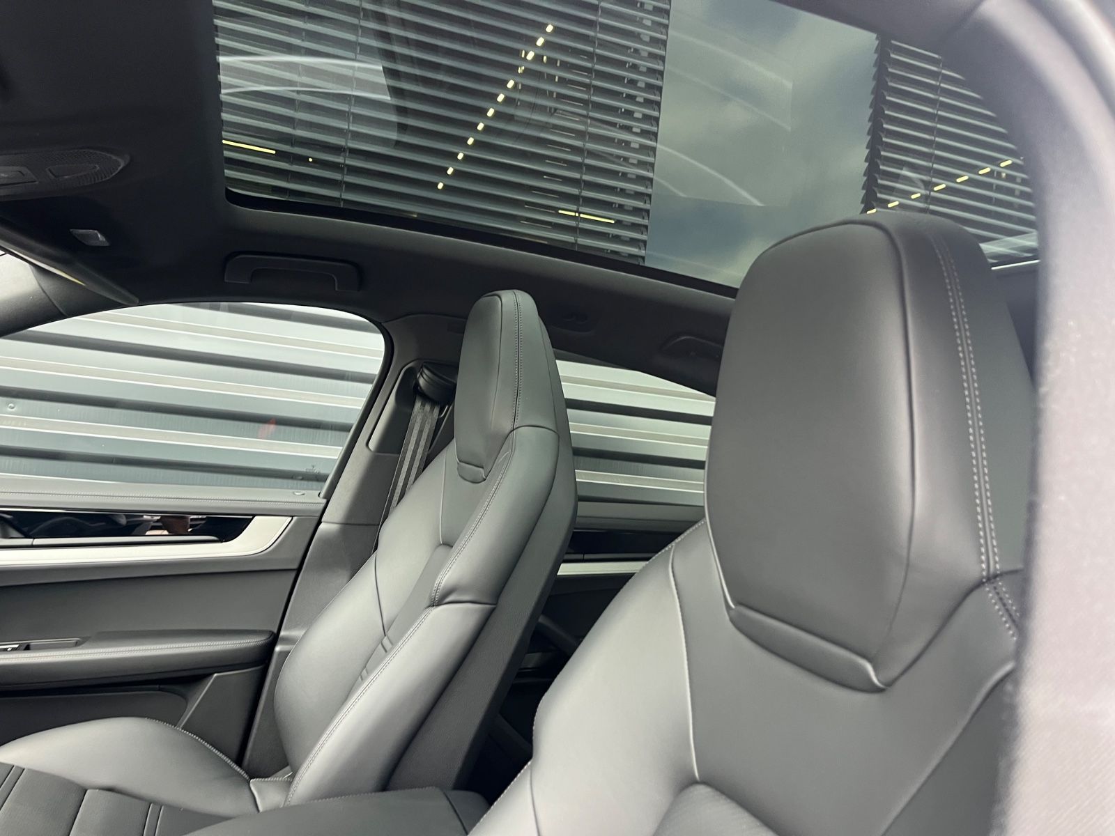 Porsche Cayenne Coupe-BOSE-LUFT-BOSE-ABGAS