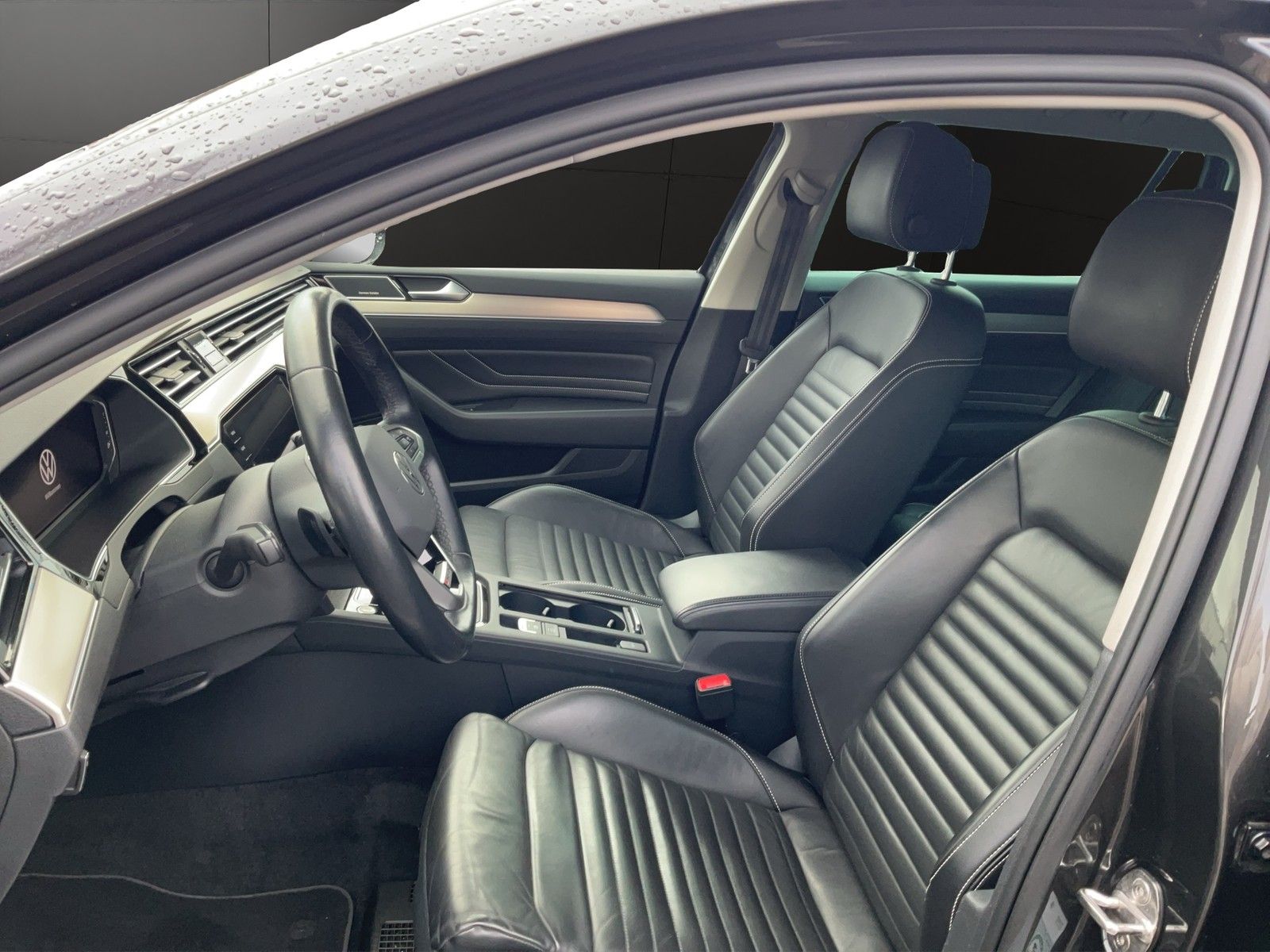 Volkswagen Passat Variant 2.0TDI Elegance 4Motion DSG AHK