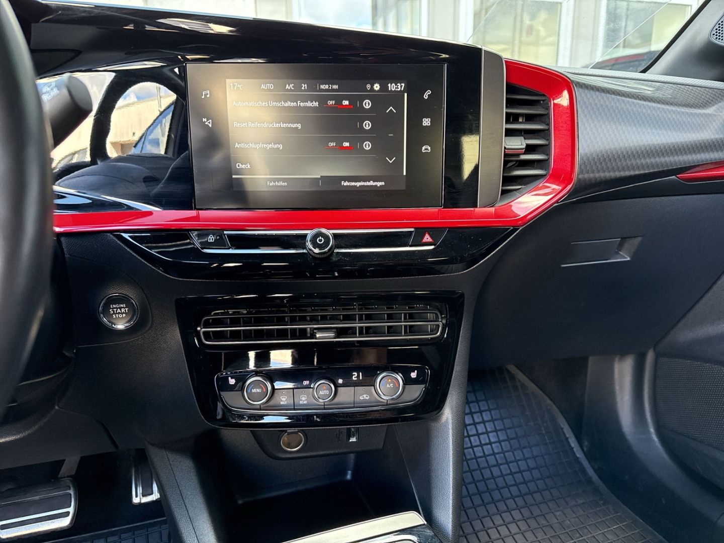 Opel Mokka-e GS Line - Samsaru's Car Outlet