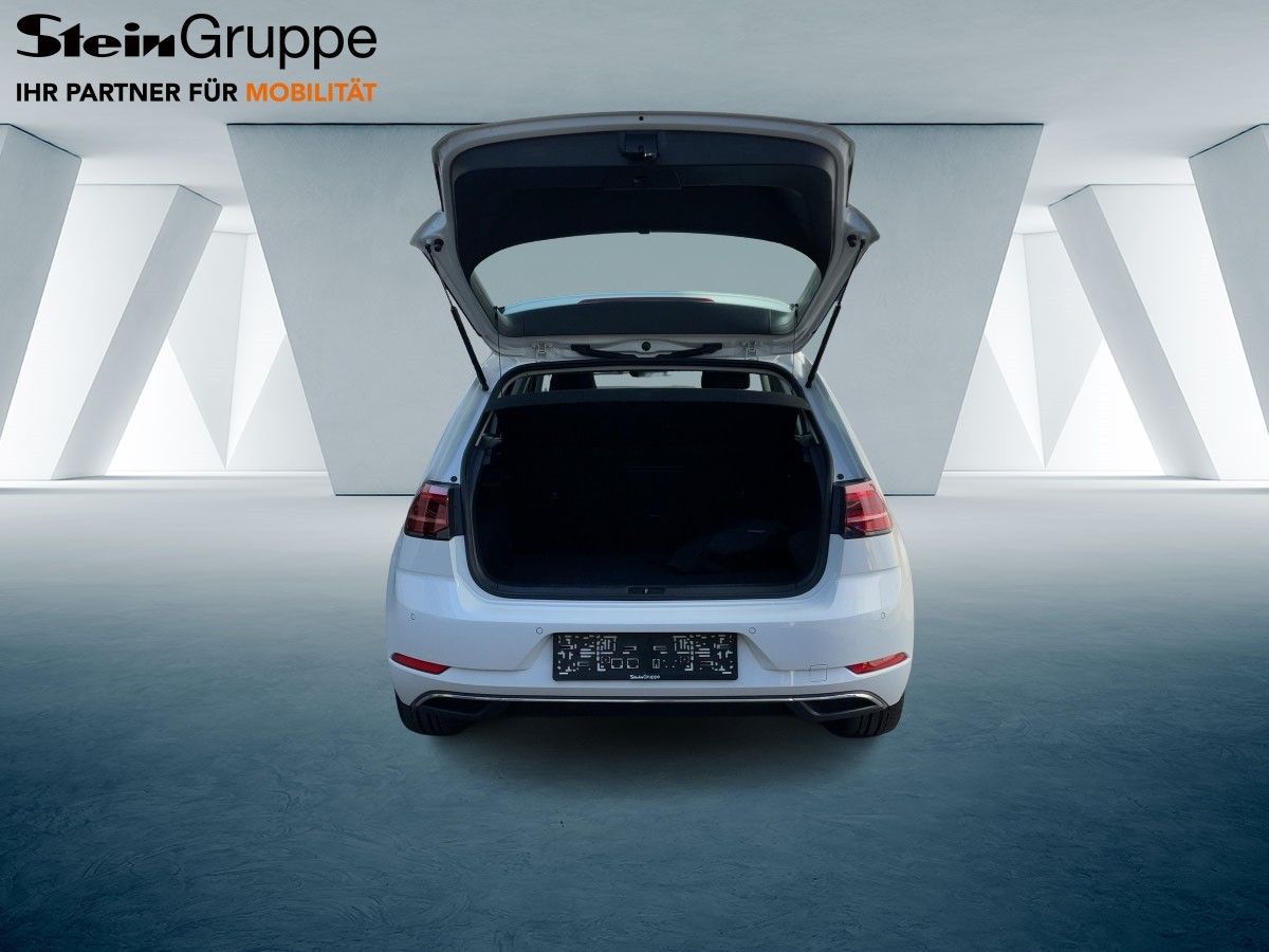 Volkswagen Golf VII e-Golf - Samsaru's Car Outlet