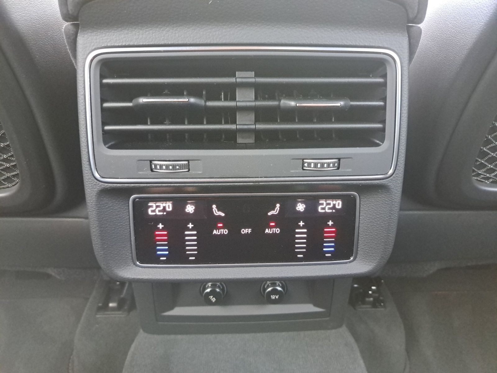 Audi RS Q8 quattro tiptr. 23" MATRIX B&O 4xKAM NAV AP