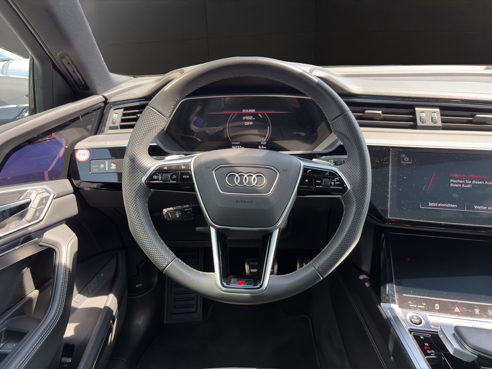 Audi Q8 Sportback e-tron 55 quattro S line AHK+Pano