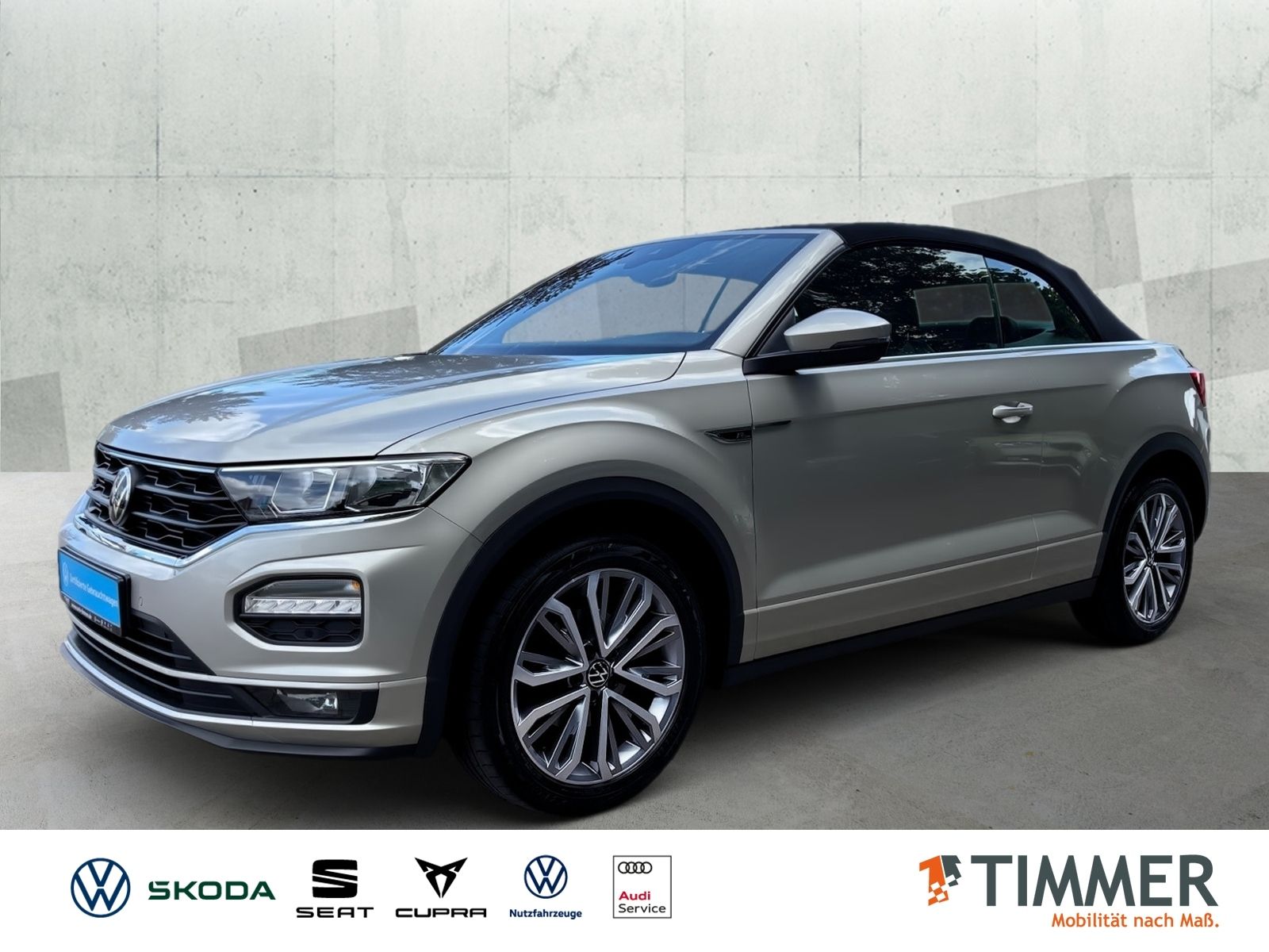 Volkswagen T-Roc R-LINE - Samsaru's Car Outlet