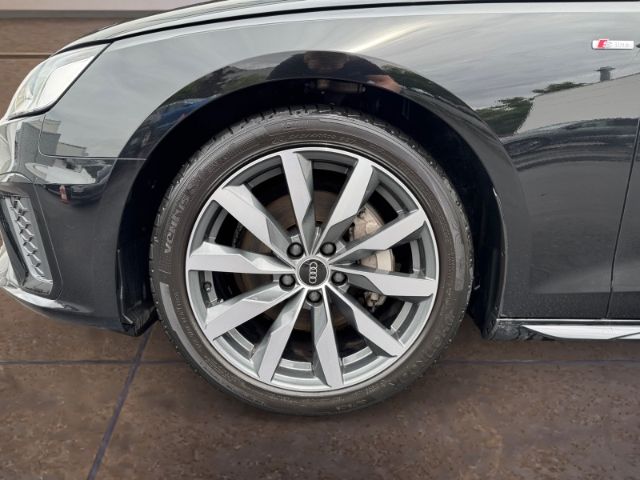Audi A4 Avant 40 TFSI qu S-LINE - Samsaru's Car Outlet
