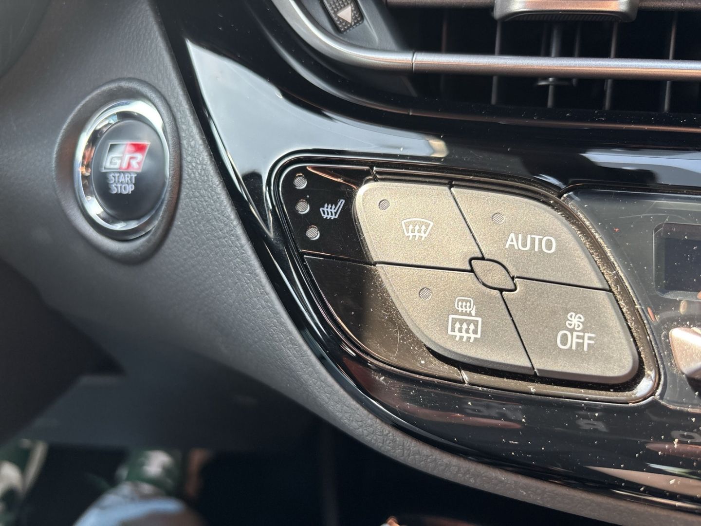 Toyota C-HR Hybrid GR Sport - Samsaru's Car Outlet