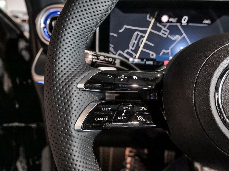 Mercedes-Benz GLC 200 d 4M AMG NIGHT MEMO 360 AHK DISTR KAMERA