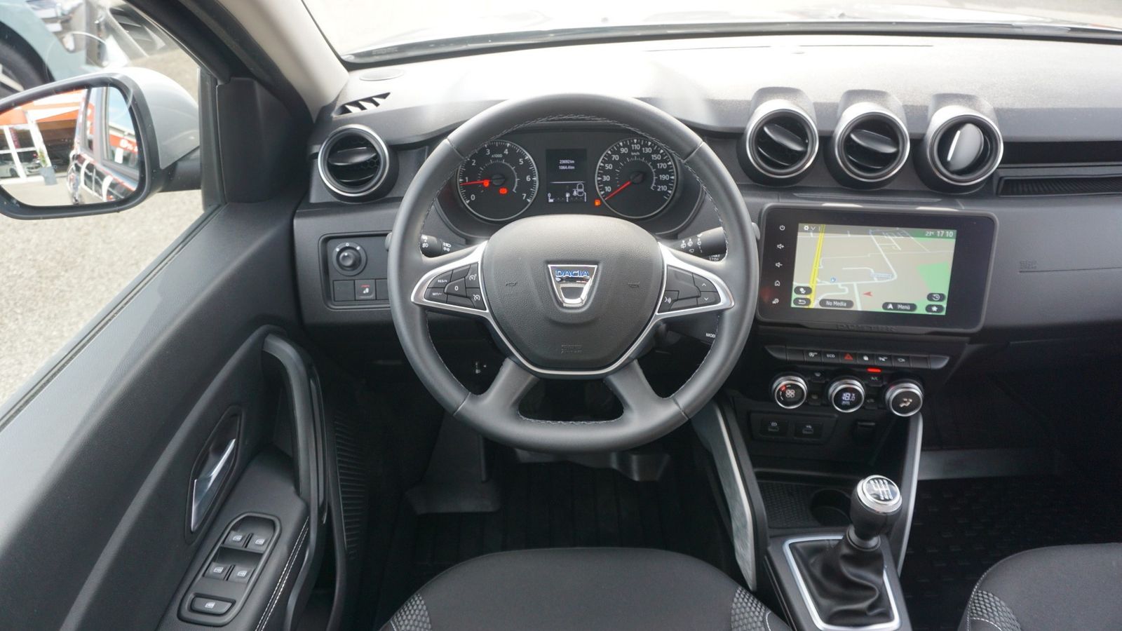 Dacia Duster II 1.3 TCe 130 Prestige - Samsaru's Car Outlet