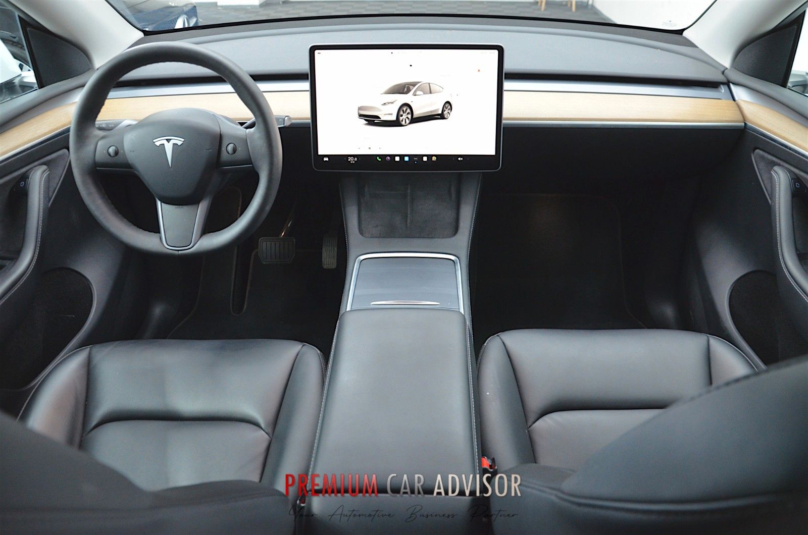 Tesla Model Y Long Range Dual AWD 19" AHK