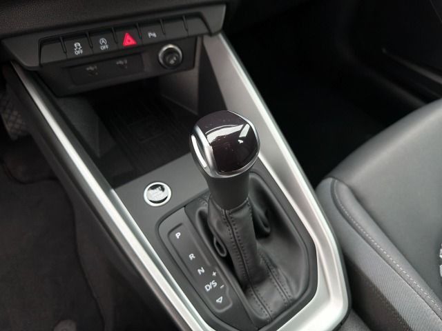 Audi A1 Sportback 25 TFSI advanced S-TRONIC+LED+PDC