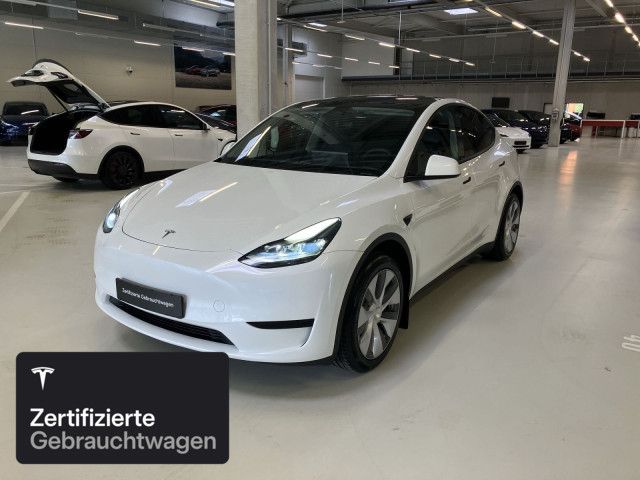 Tesla Model Y Rear-Wheel Drive