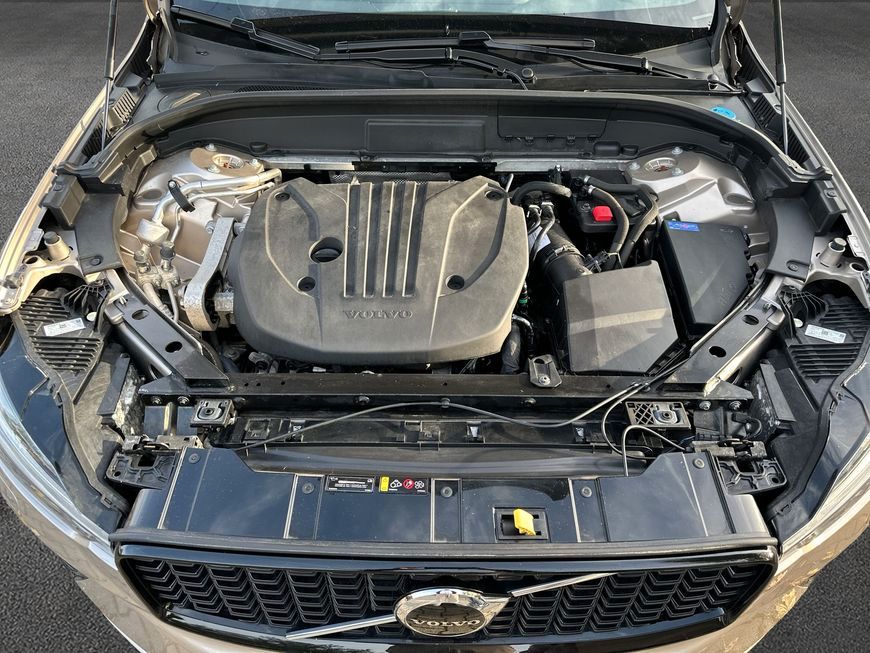 Volvo XC60 B5 B AWD Plus Dark