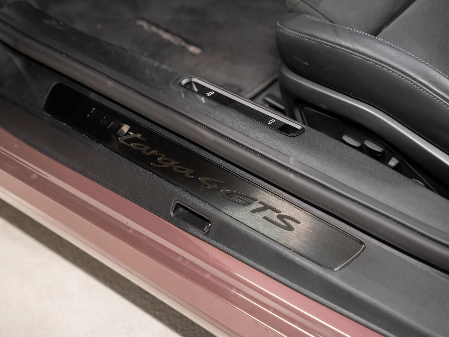 Porsche 911 Targa 4 GTS Surround View BOSE PDCC LED-Matr