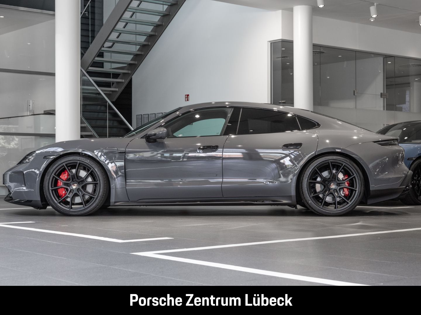 Porsche Taycan GTS InnoDrive HUD Soft-Close LED-Matrix