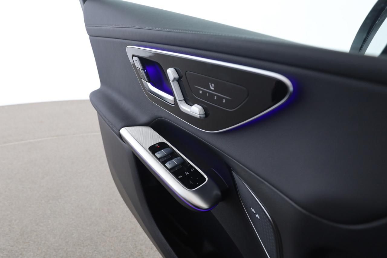 Mercedes-Benz GLC 220 d 4M AMG Digital Light Night MBUX Pano