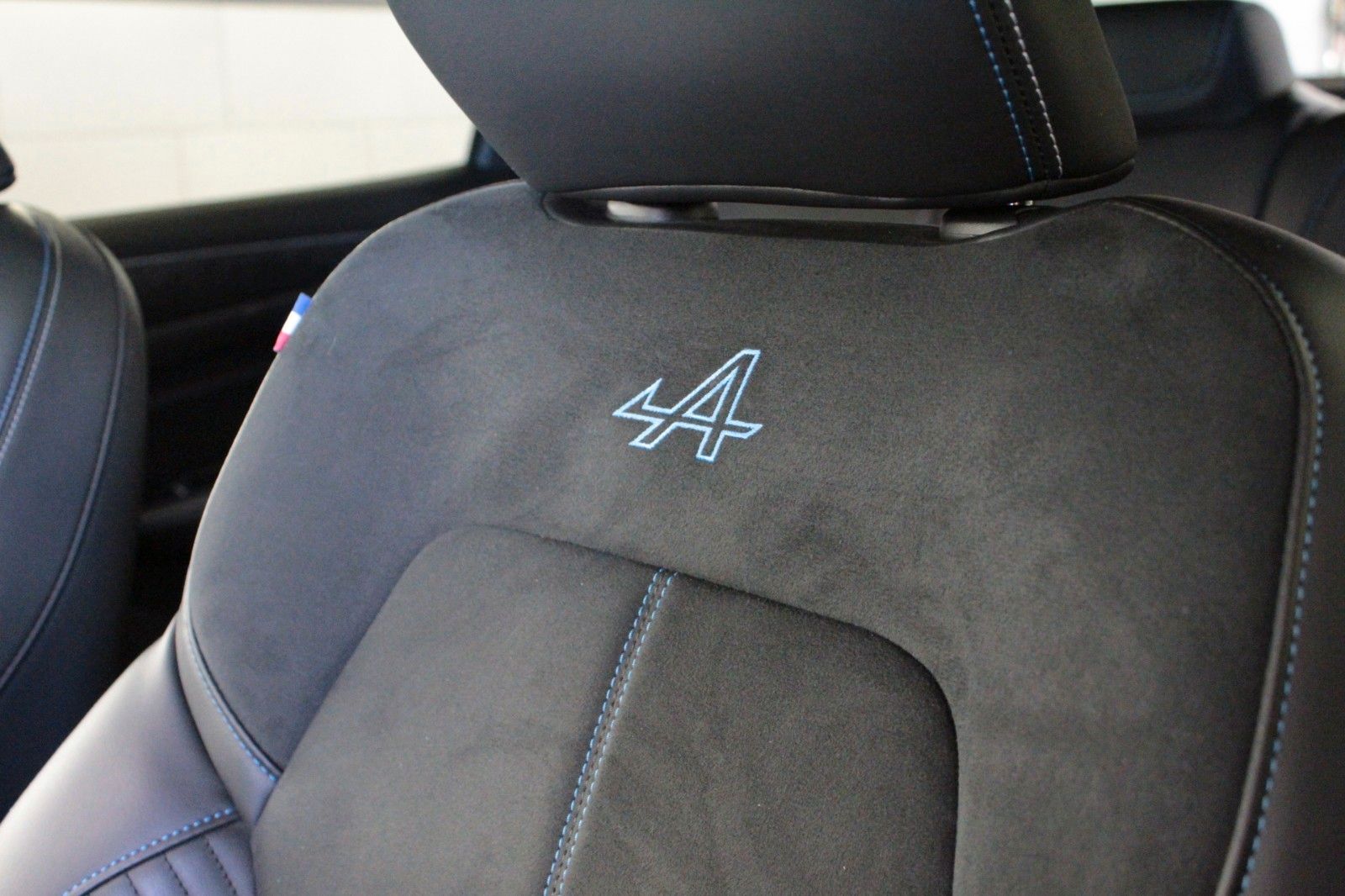 Renault Arkana Mild Hybrid - Samsaru's Car Outlet