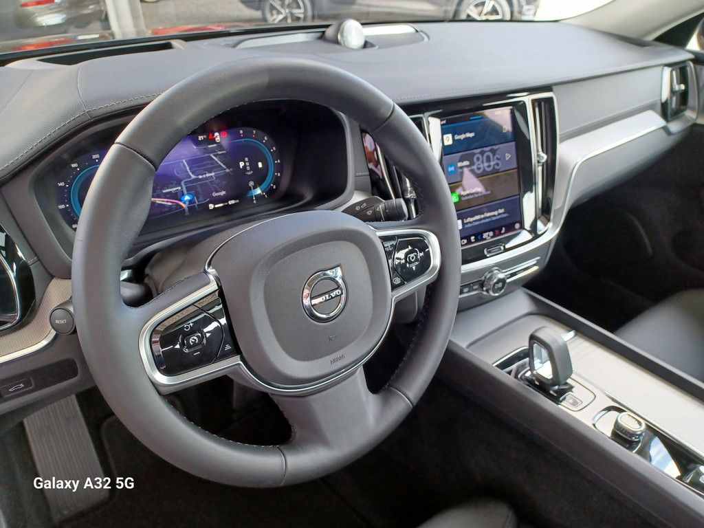 Volvo S60 B5 Ultimate Dark AWD°360°Cam