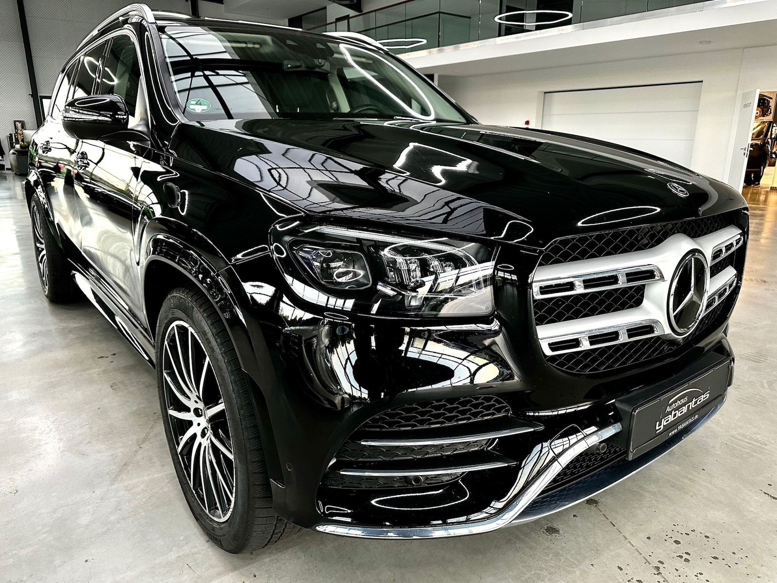 Mercedes-Benz GLS 400 d 4M AMG - Samsaru's Car Outlet