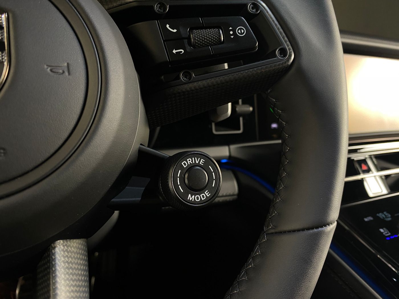 Porsche Panamera Turbo S E-Hybrid | SportDesign Paket |