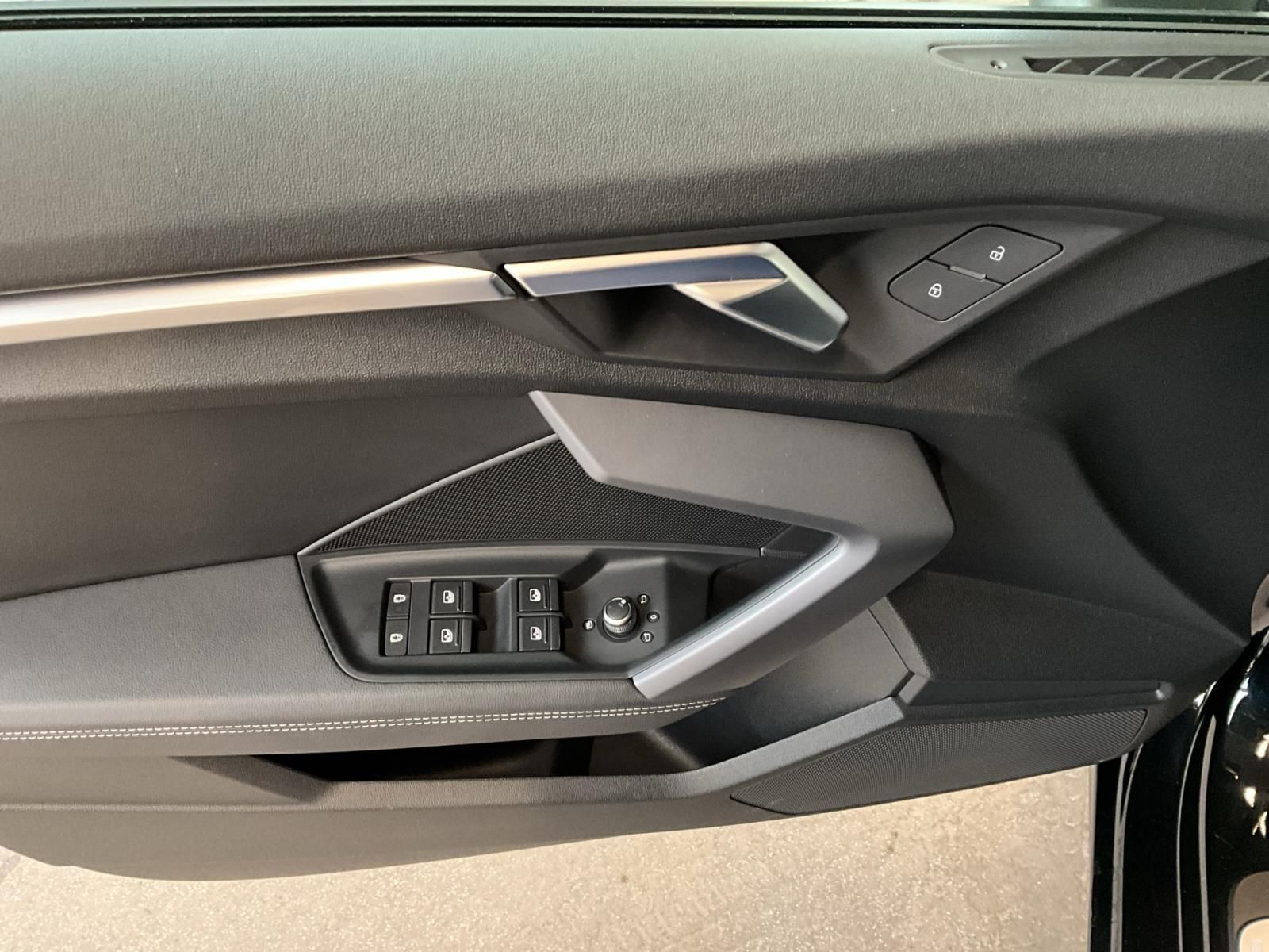 Audi A3 advanced+S-Tronic+30TFSI