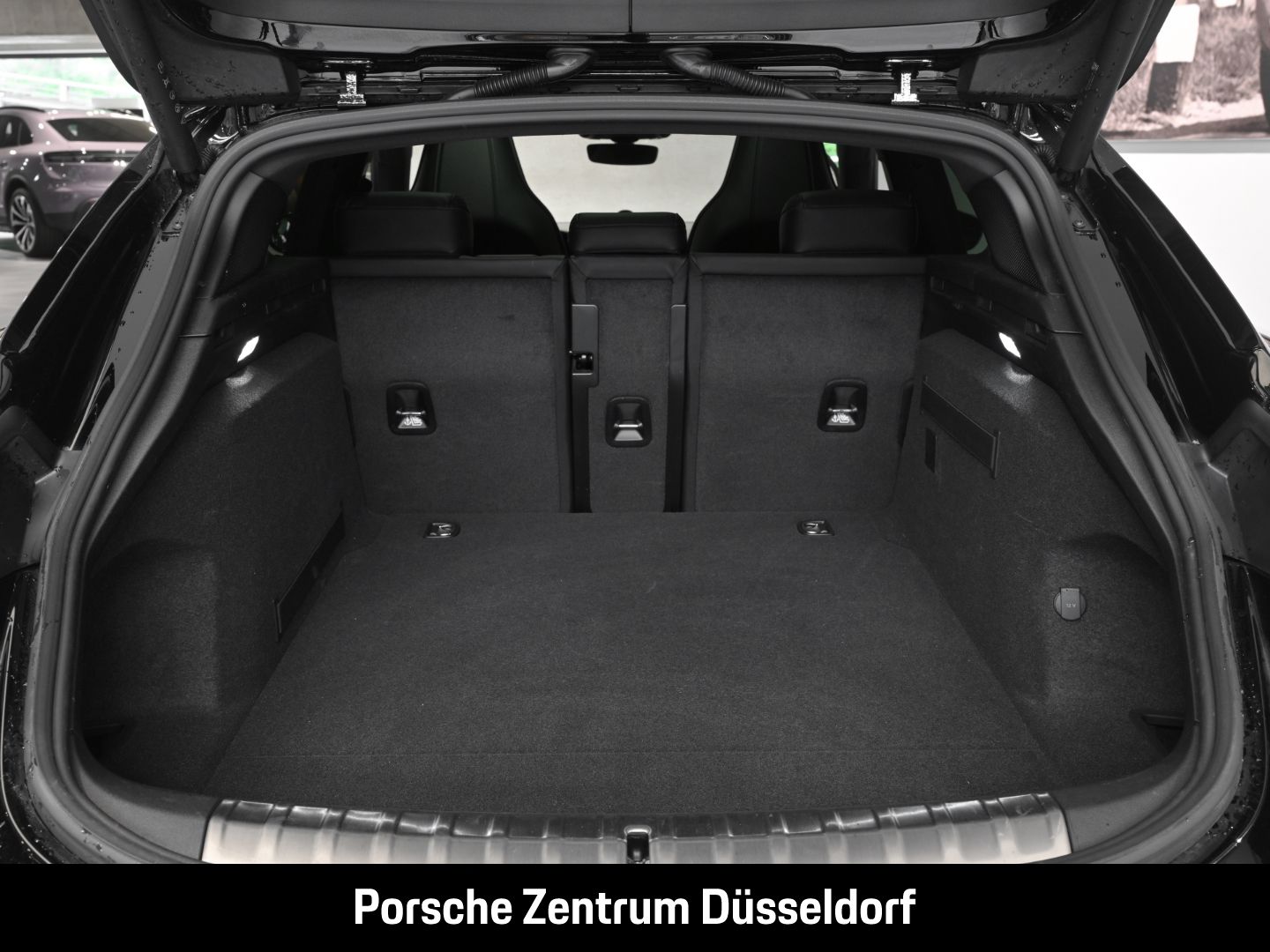 Porsche Taycan Sport Turismo Surround-View LED-Matrix