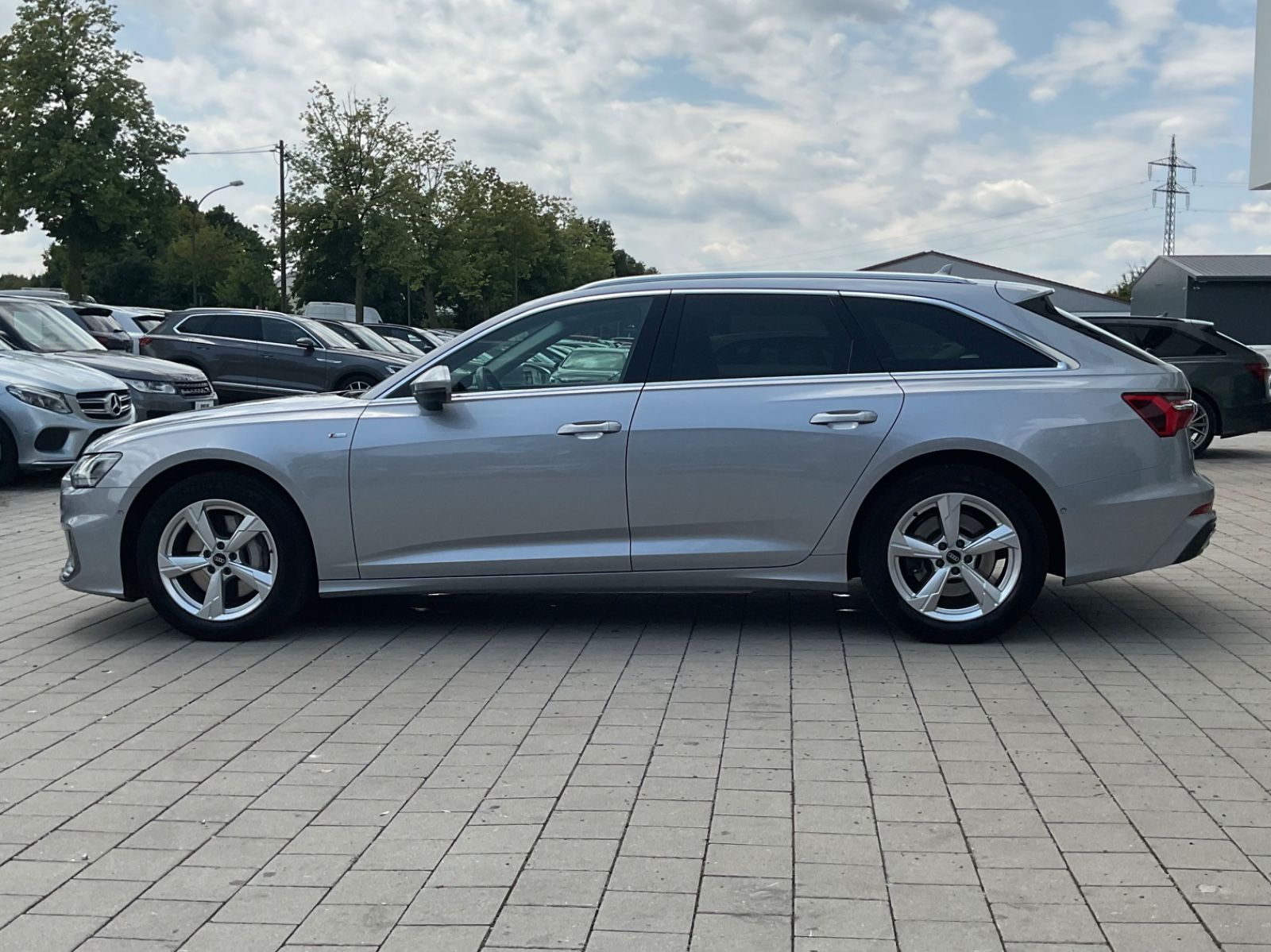 Audi A6 Avant 50 TDI quattro Business - Samsaru's Car Outlet
