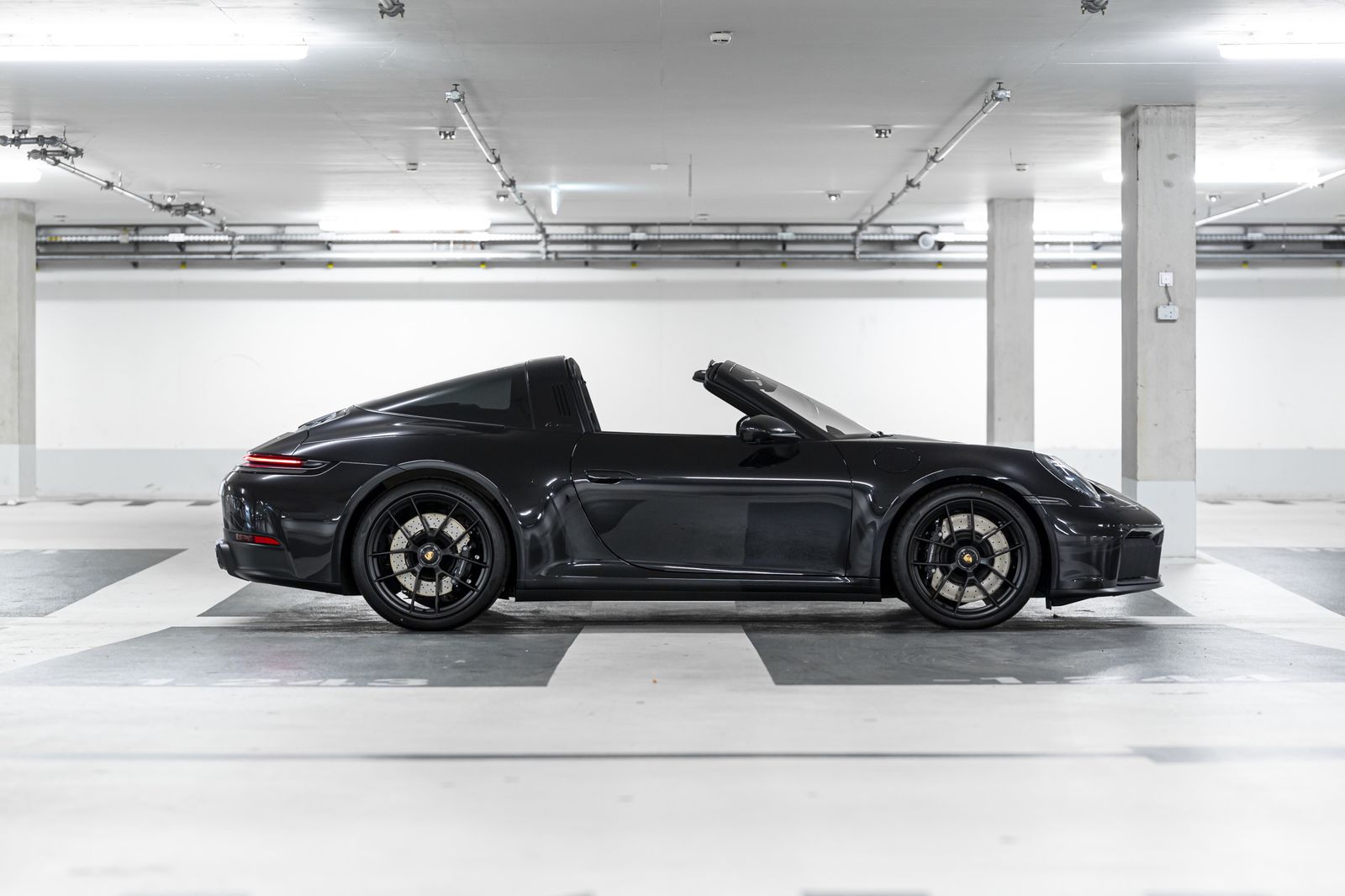 Porsche 911 Targa 4GTS - Samsaru's Car Outlet