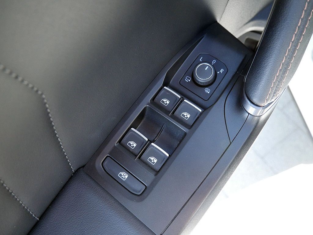 Cupra Formentor 1.4 TSI e-Hybrid AHK+ACC+NAVI+KAMERA+