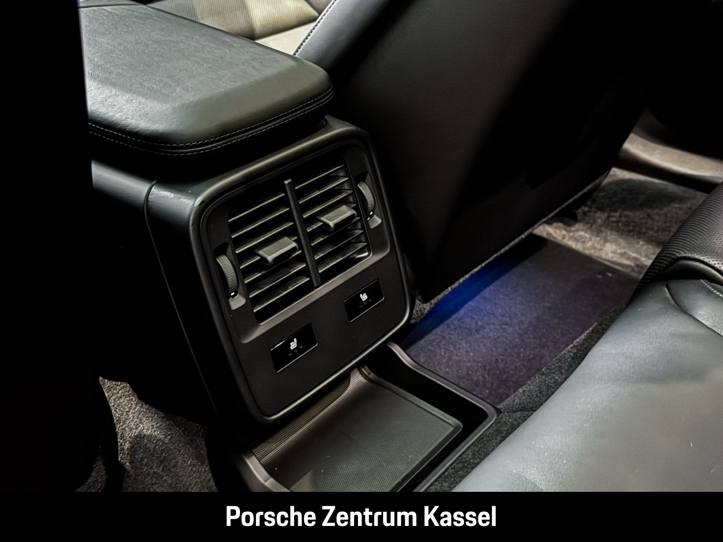 Porsche Taycan 4S Sportpaket Panorama  Bose 360 Kamera